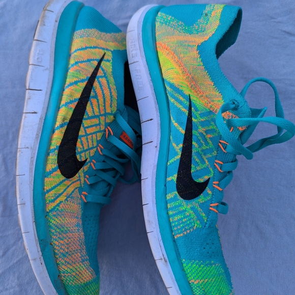 Nike Free Flyknit 4.0 - Picture 4 of 5